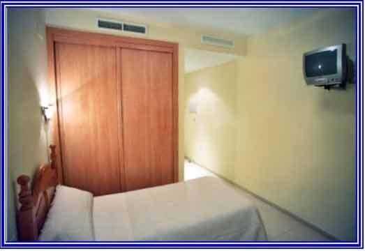 Palma del Río Hostal Restaurante Hermanos Zamora מראה חיצוני תמונה
